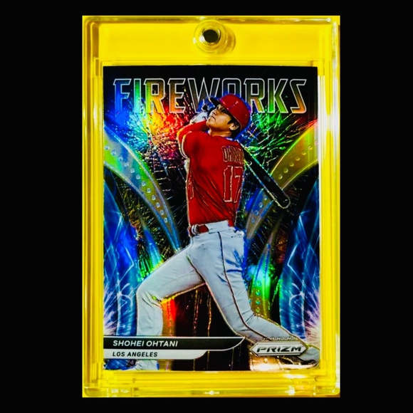 SOLD 🔥SHOHEI OHTANI REFRACTOR PRIZM INSERT BASEBALL CARD SP - LA DODGERS MVP - Picture 6 of 9